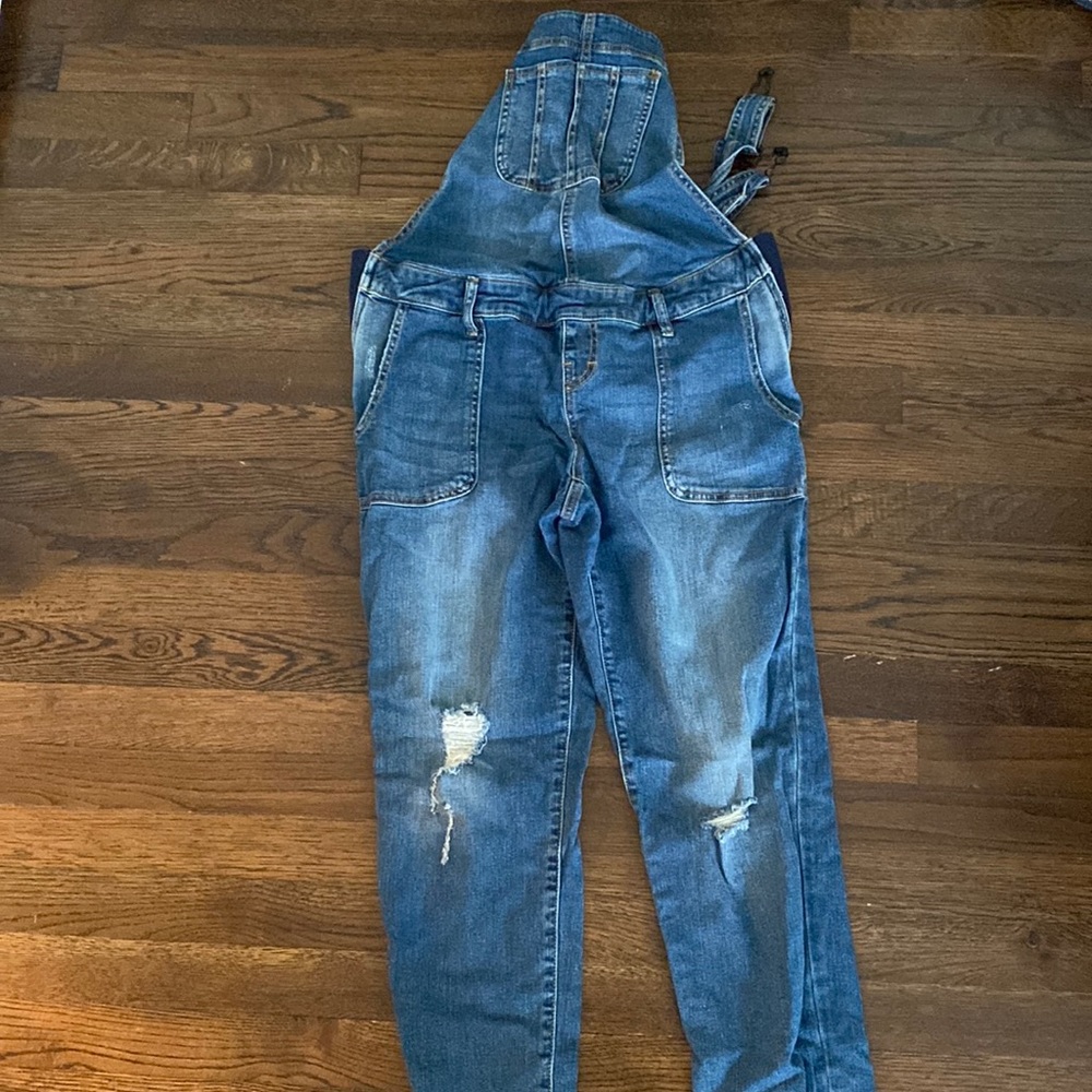 Comfy Distressed Maternity Overalls in size medium